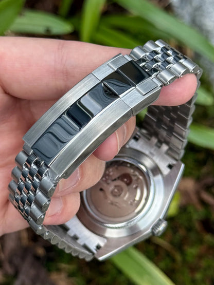 Seikojust | Sky Dweller Mint Green 39mm