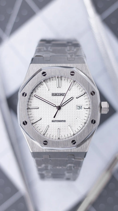 Royal Seikoak | White